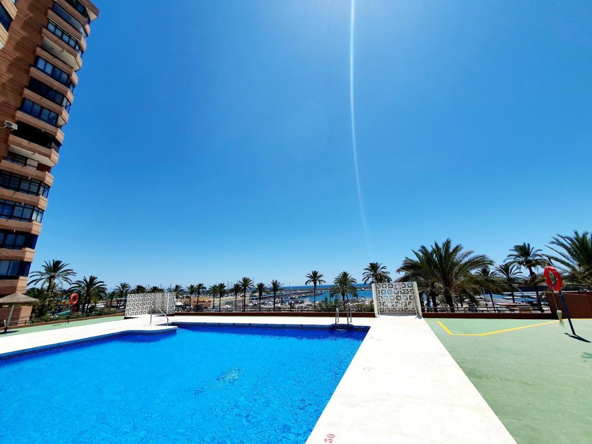 Marina Tower Apartment Fuengirola Exterior photo