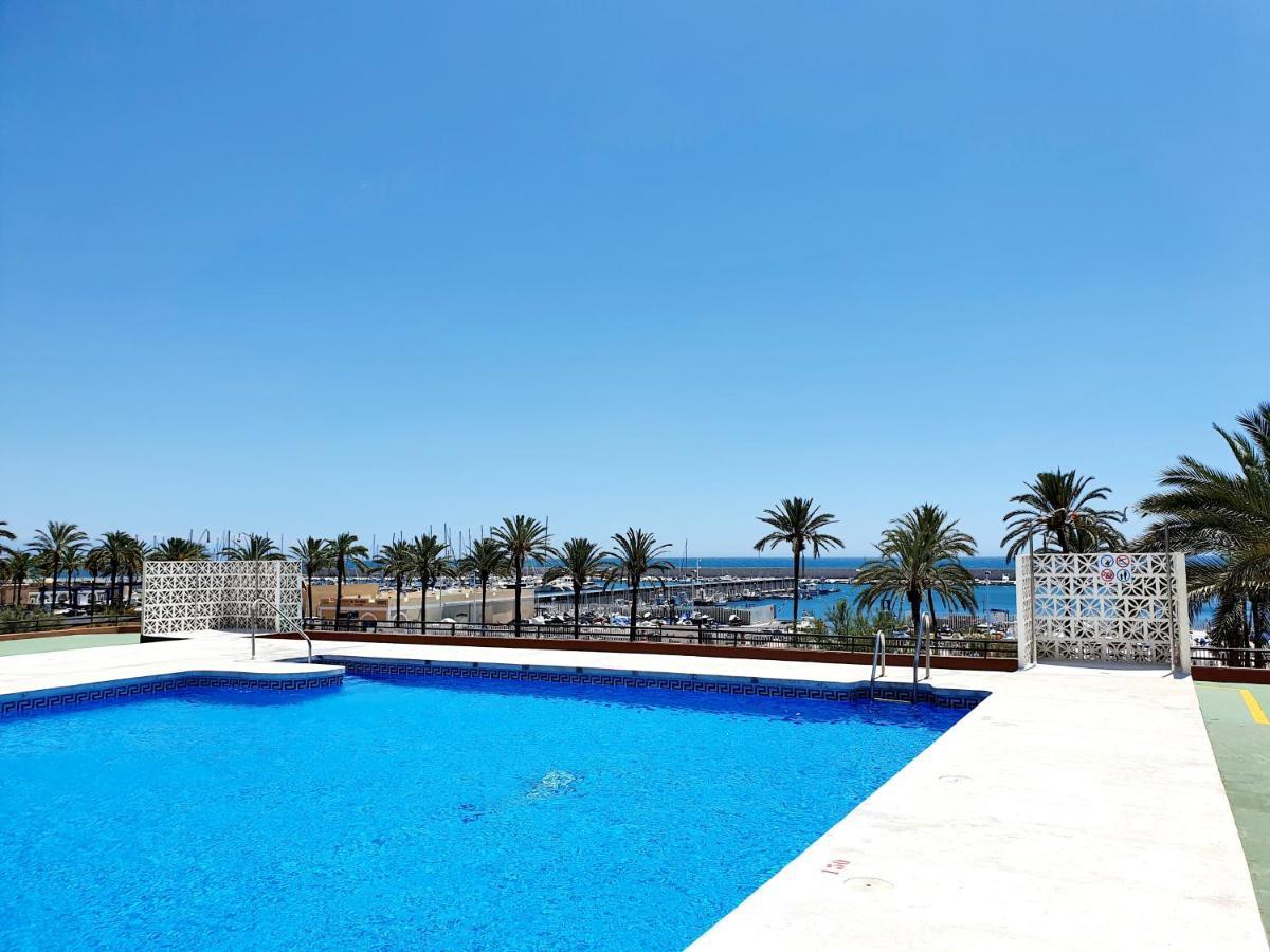 Marina Tower Apartment Fuengirola Exterior photo