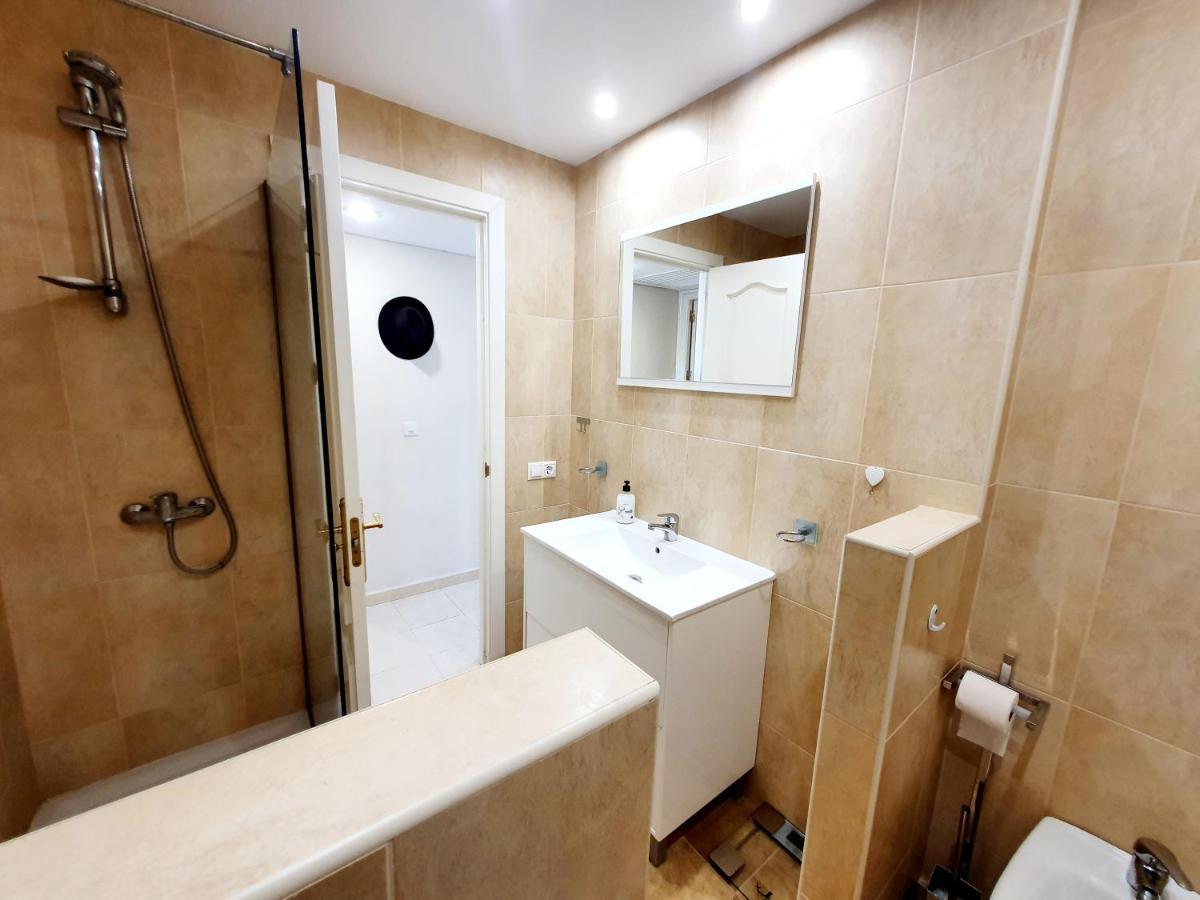 Marina Tower Apartment Fuengirola Exterior photo